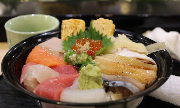 Japanese Cuisine 101: Top 10 Must-try Delicious Dishes